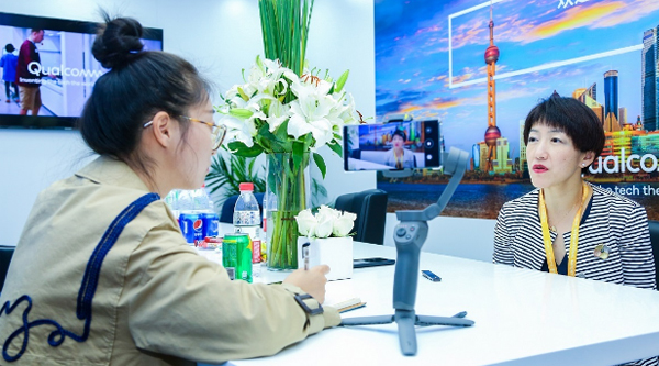 专访高通全球副总裁侯明娟：5G将驱动新一代产品形态发展，手机只是其一